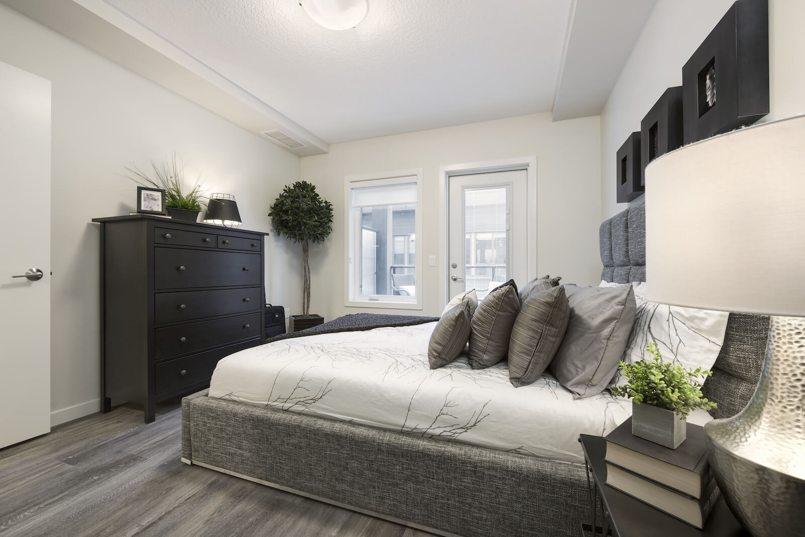 Journey Club Bedroom